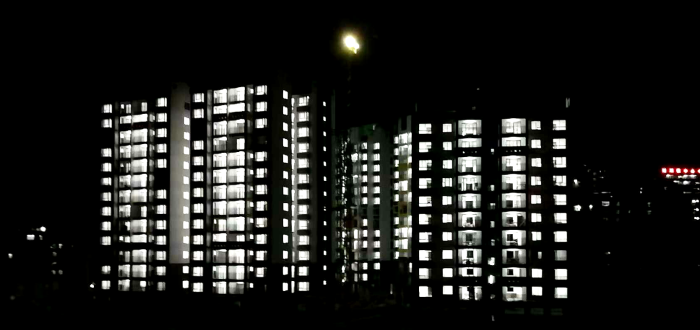 東蘭縣移民安置小區(qū)(EPC)項目夜景。李樂 攝.png